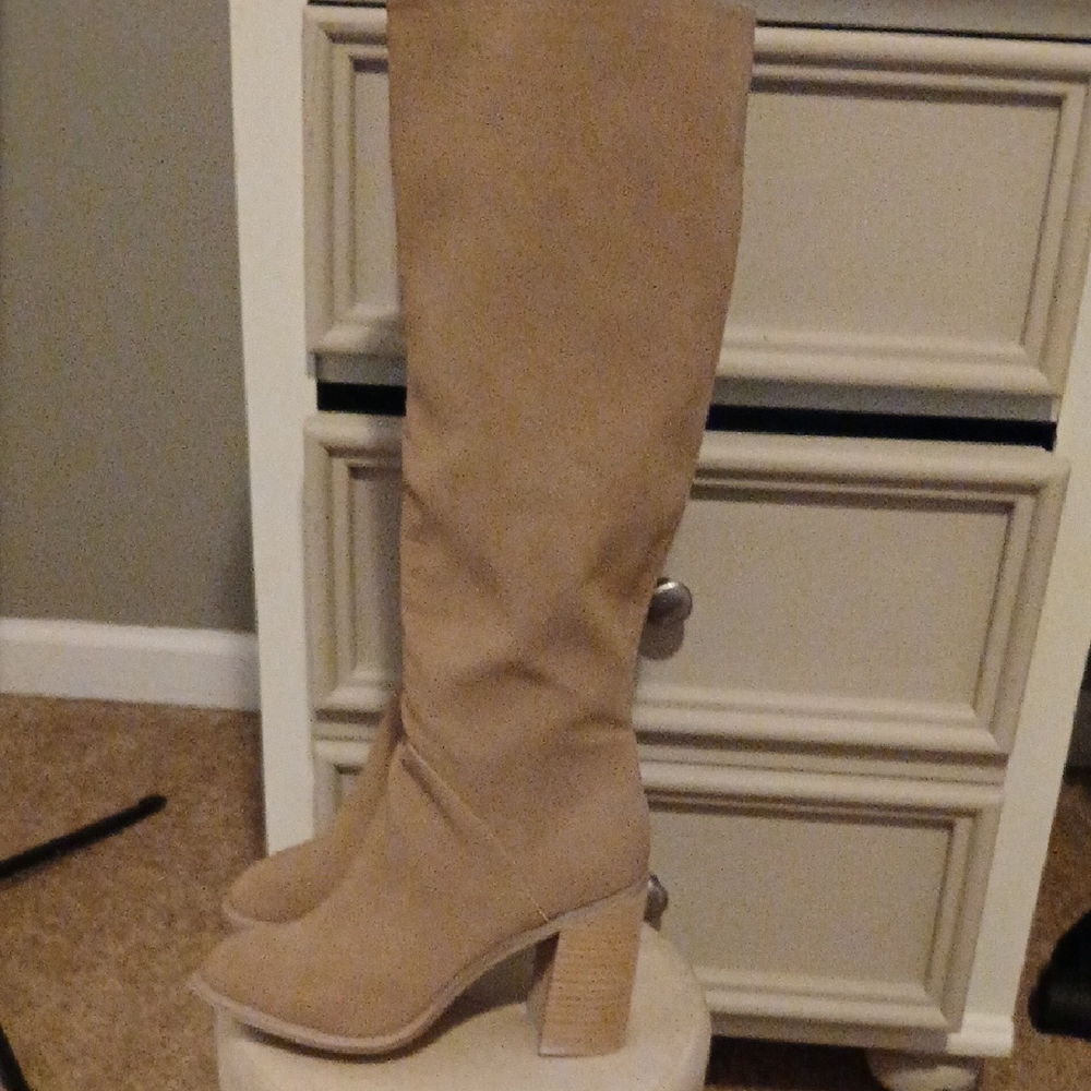 OASIS SOCIETY. Chic Tan Over the Knee Women's Boots